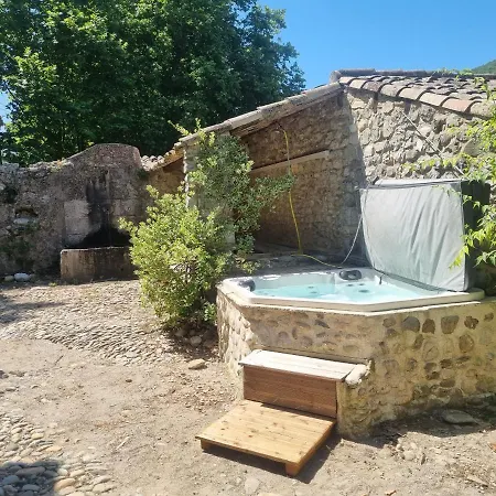 Grand Mas Provencal Avec Jacuzzi Villa Sisteron Exterior photo