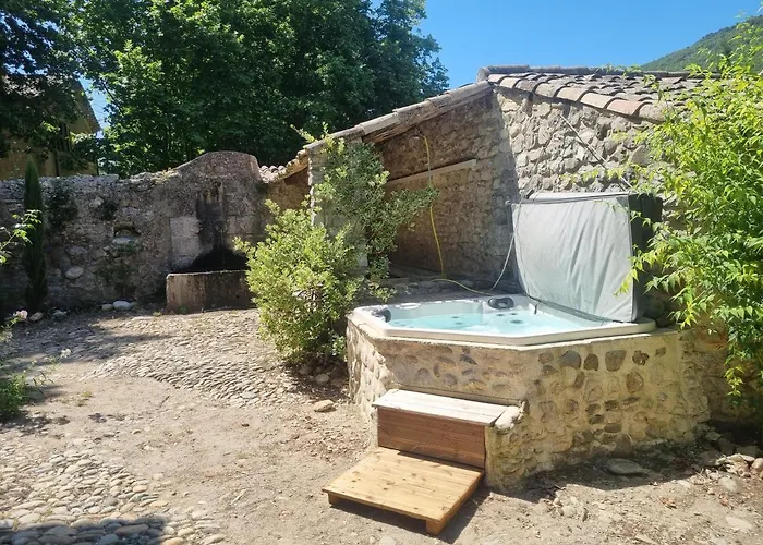 Grand Mas Provencal Avec Jacuzzi