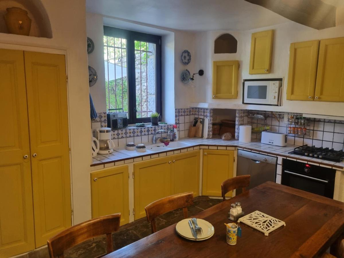 Holiday home Grand Mas Provencal Avec Jacuzzi *