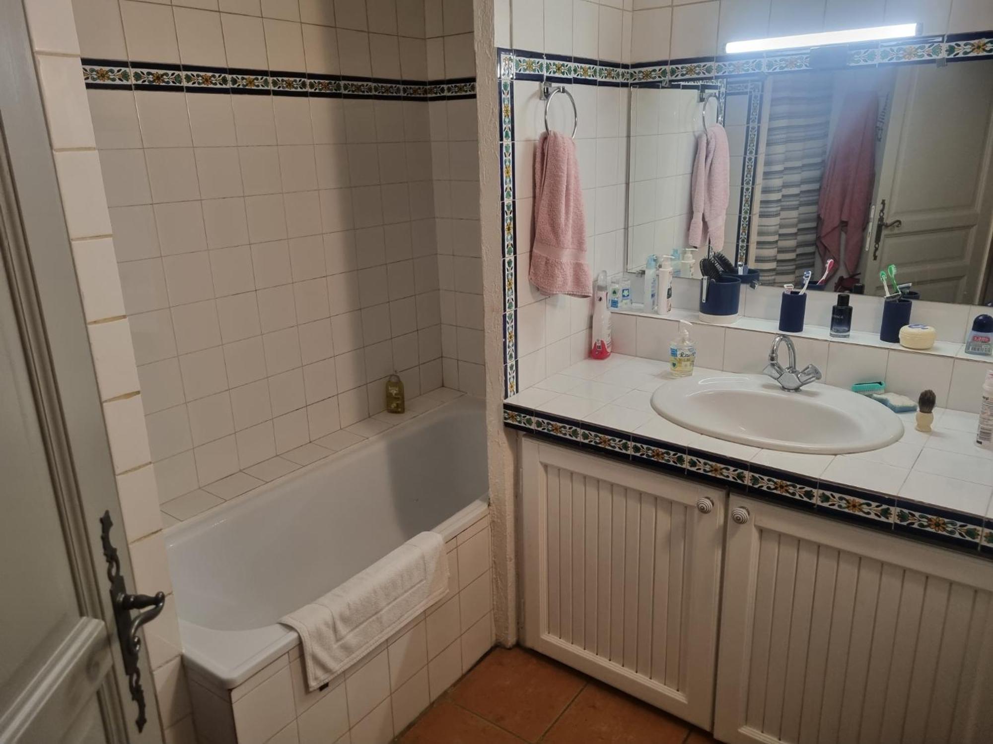 Holiday home Grand Mas Provencal Avec Jacuzzi *